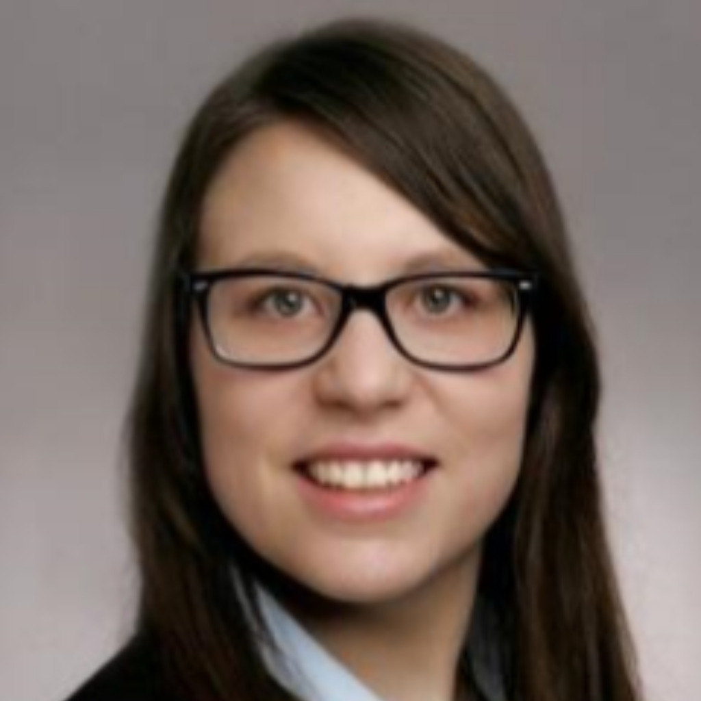 Julia Baumann Entwicklungsingenieur modellbasierte Software