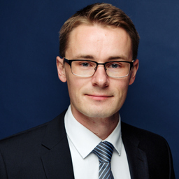 Dr. Daniel Briesenick