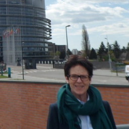 Dr. Monique Dannhauser