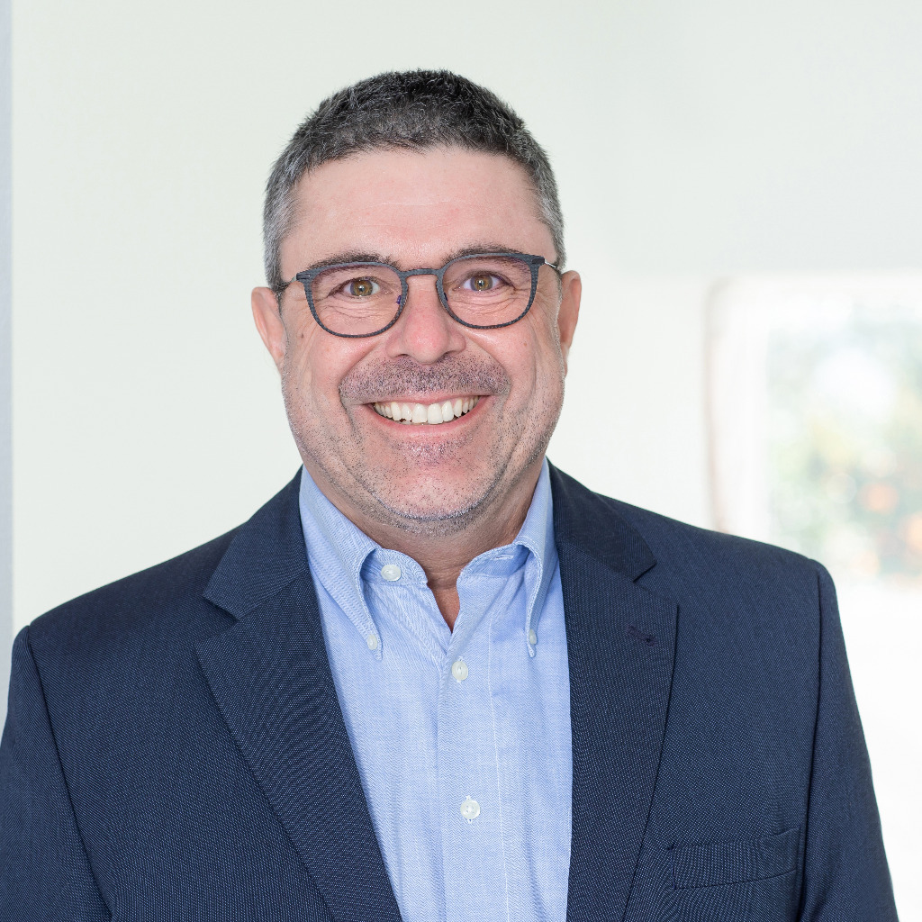 Ulrich Heinz Senior Partner carrisma GmbH Personalberatung XING