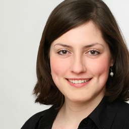 Julia Pelaez Avila