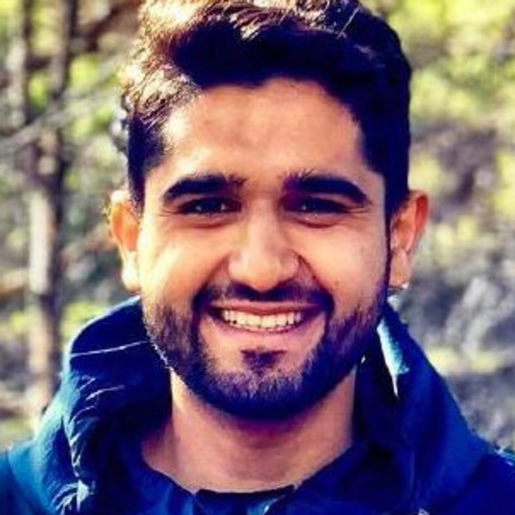 Farid Sikh Financial Consultant moneyedge XING