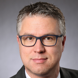 Dr. Stefan Benz