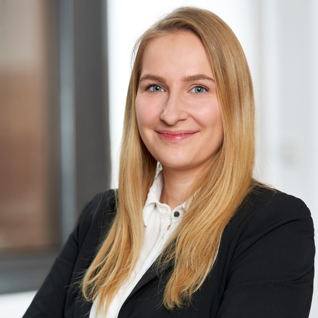 katja-lawrence-manager-pwc-deutschland-xing