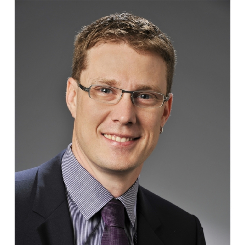 Roger Maddalena Leiter Back Office Energiehandel IWB XING