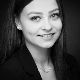 Lara Peter
