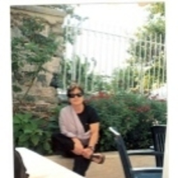 Niluper Uygur's profile picture