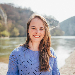 Nadine Kämpfe