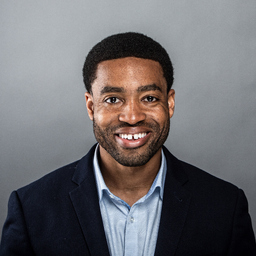 Aaron Shelton