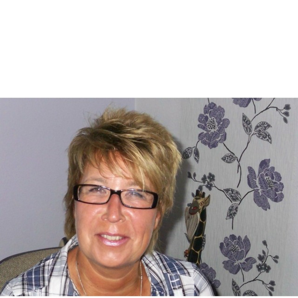 Barbara Wilhelm Assistenz Bereichsleiter Fertigung HellermannTyton