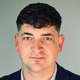 Adam Honvedo