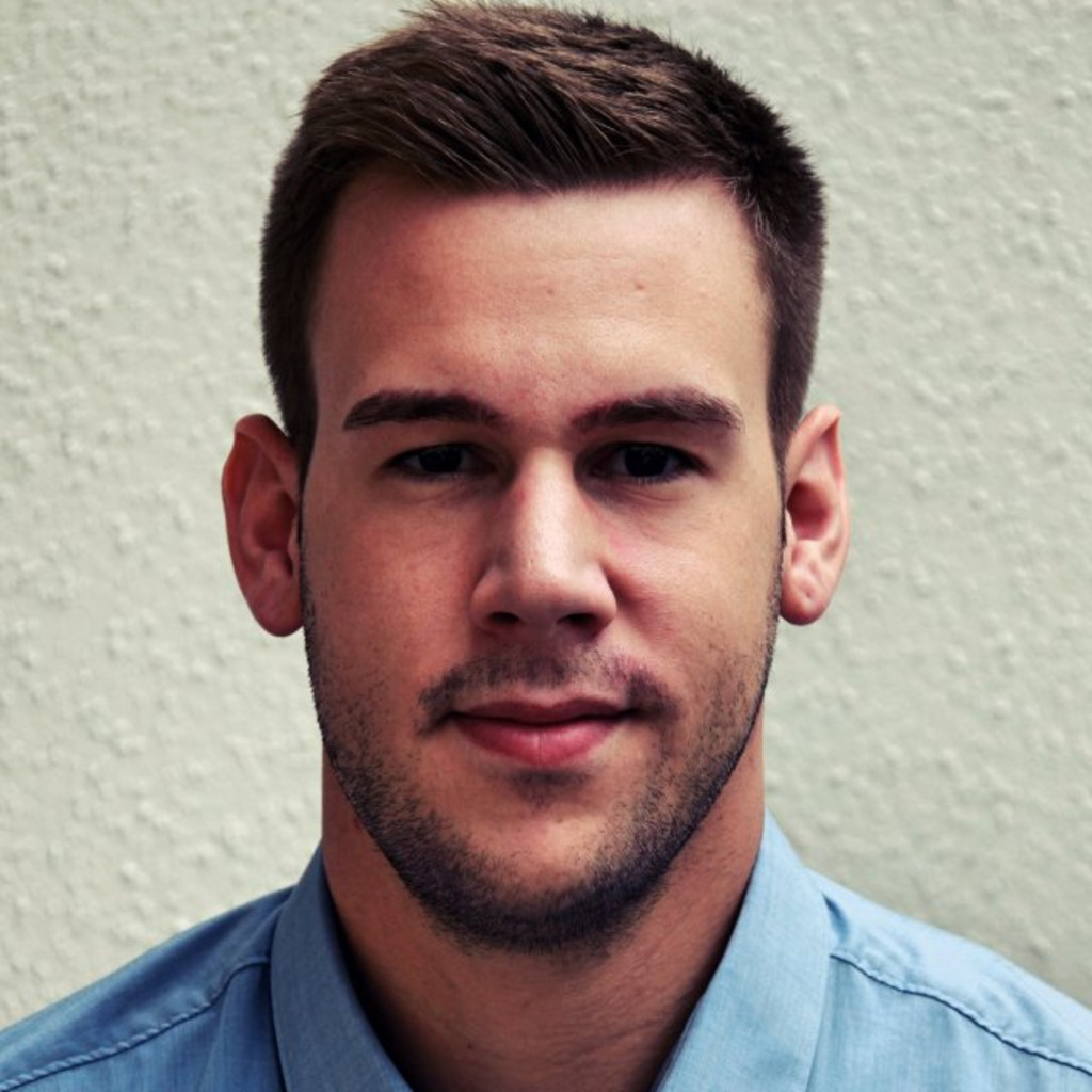 Michael Reder Spez. Software Engineering BMW Group XING