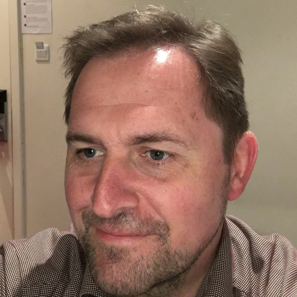 Josef März Director System Marketing Infineon Technologies XING