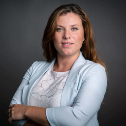 Alena Helmling