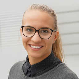 Ylianna Stoll