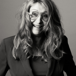 Dr. Vera Dreyer