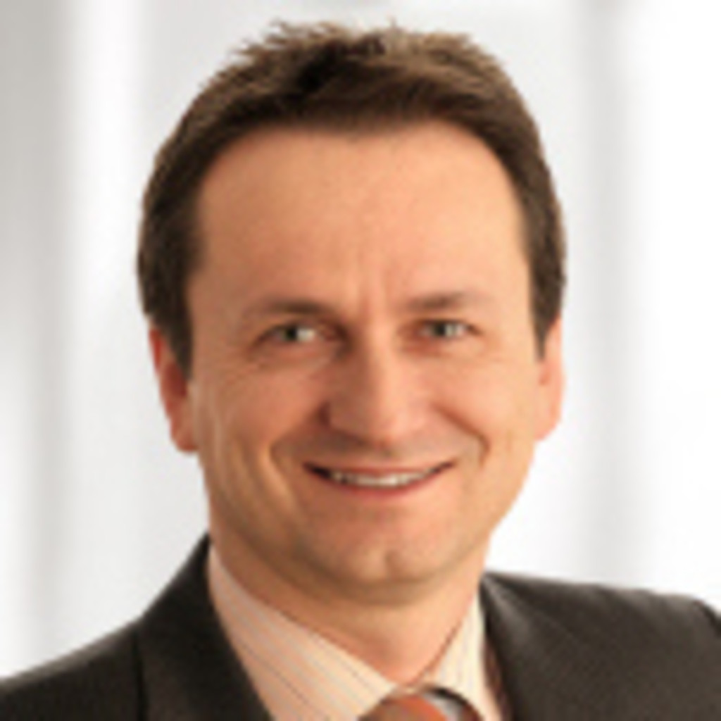 Dipl.Ing. Wolfgang Lex VP & GM OSRAM Opto Semiconductor XING