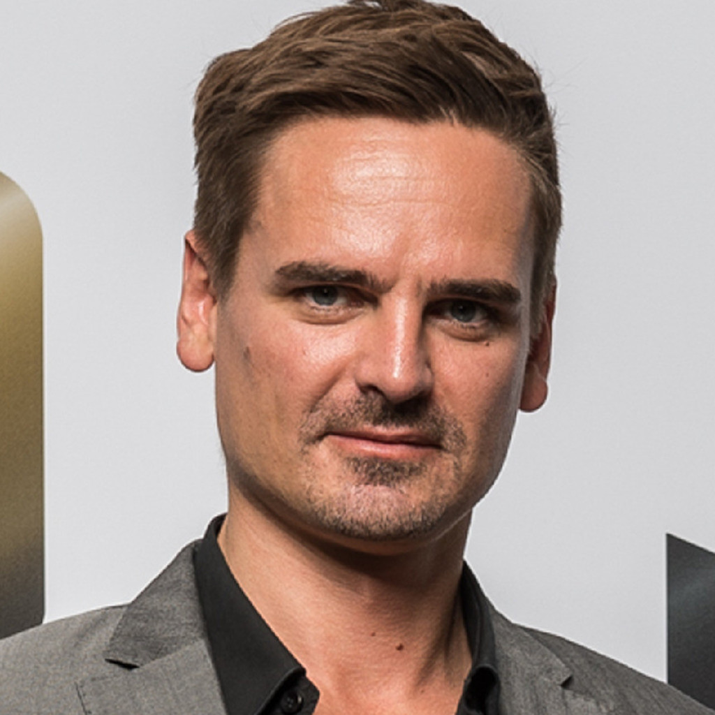 Johannes Schmitz Director / Motion Designer APPARATHAMBURG XING