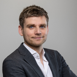 Lukas Schmidt CFA
