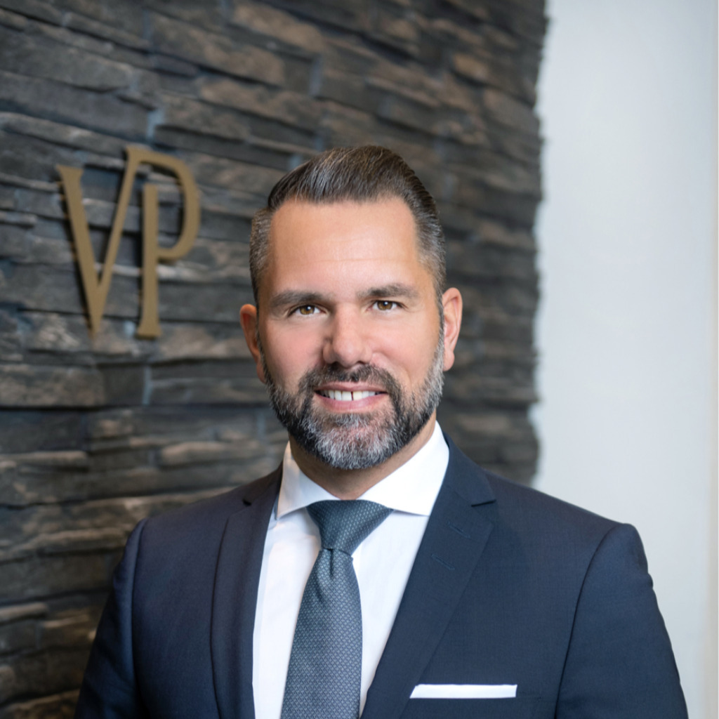 Marco Guglielmino Partner/Sublizenznehmer VON POLL FINANCE XING