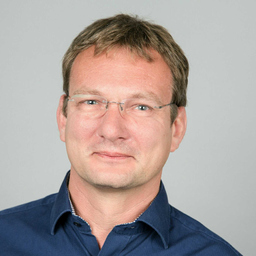 Dr. Manfred Hettwer