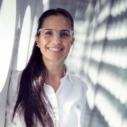 Dr. Sonia Serlenga