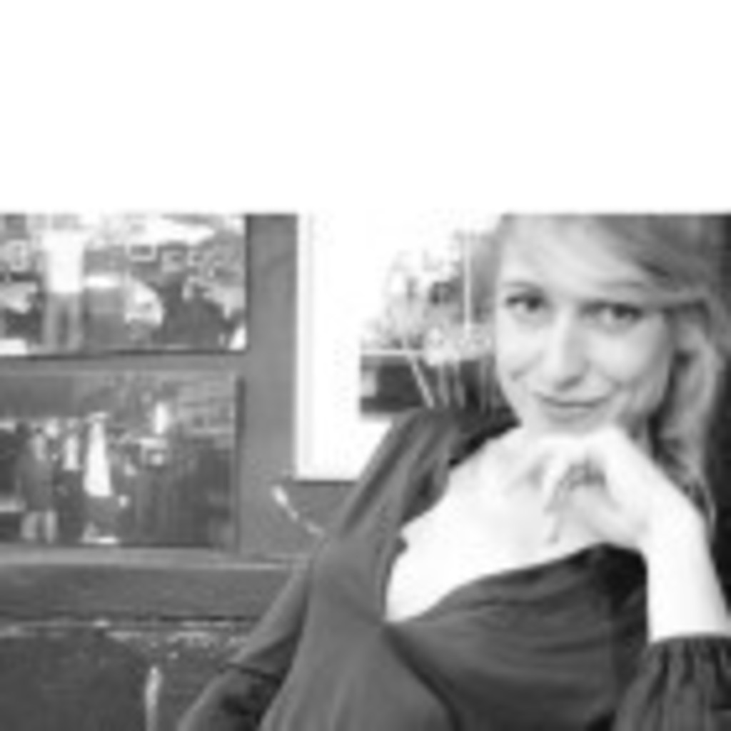 Silvia Baumgartner Kuhn Geschäftsleitung a r t s p a t i a l . c o