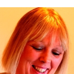 Suzanne Smith