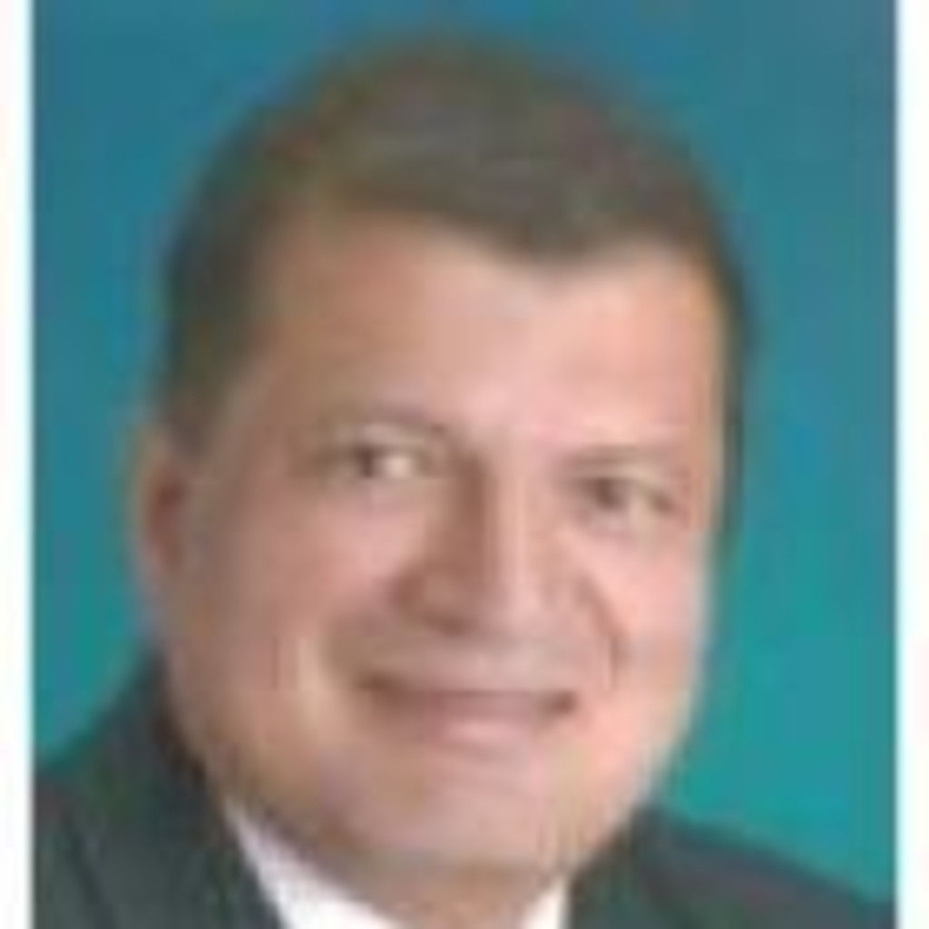 Mario Valderrama Director Comercial Consultores S& S Asociados XING