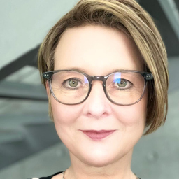 Anja Floetenmeyer-Woltmann