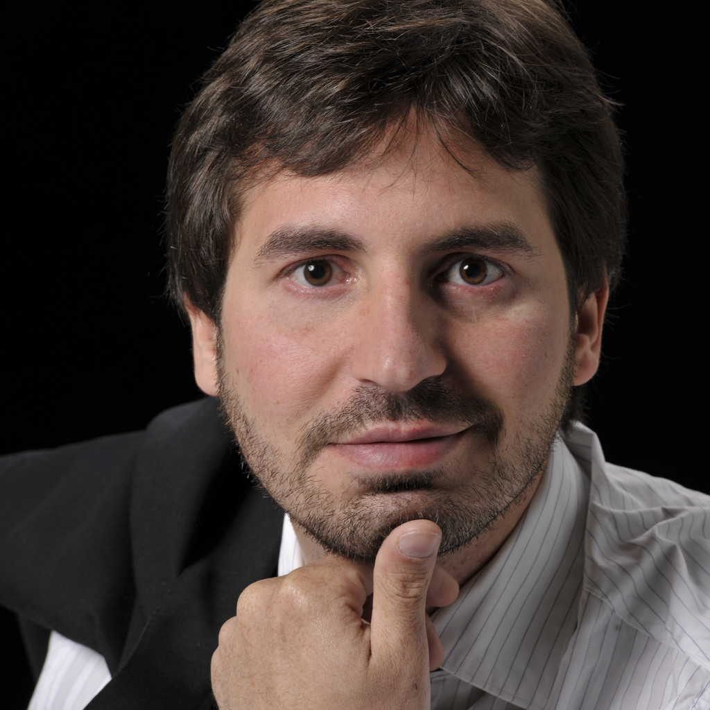 Patrick Langguth Geschäftsführender Gesellschafter Franz Wilhelm