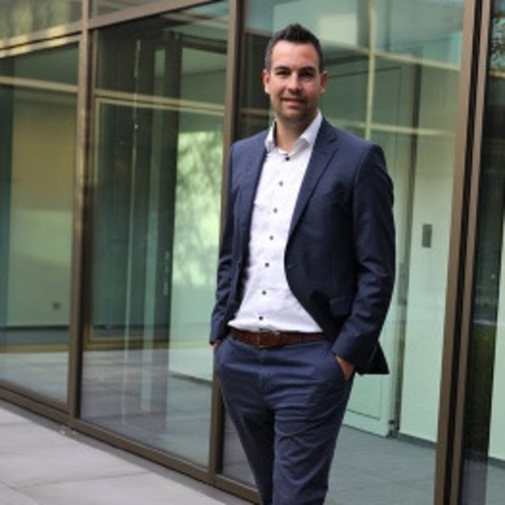 Marius Marburger - Akademie | Gruppenleitung Akademie extern - Brillux ...