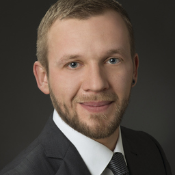 Dr. Axel Zentner