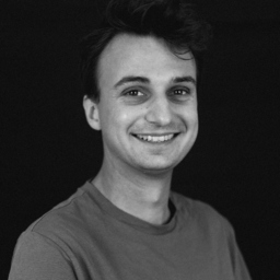 Lukas Kux