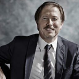 Stefan Buschmann