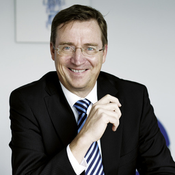 Dr. Uwe Minkus