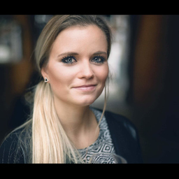 Adrienne Marie-Charlott Schönsee
