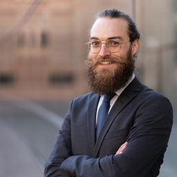 Dr. Michael Caspari