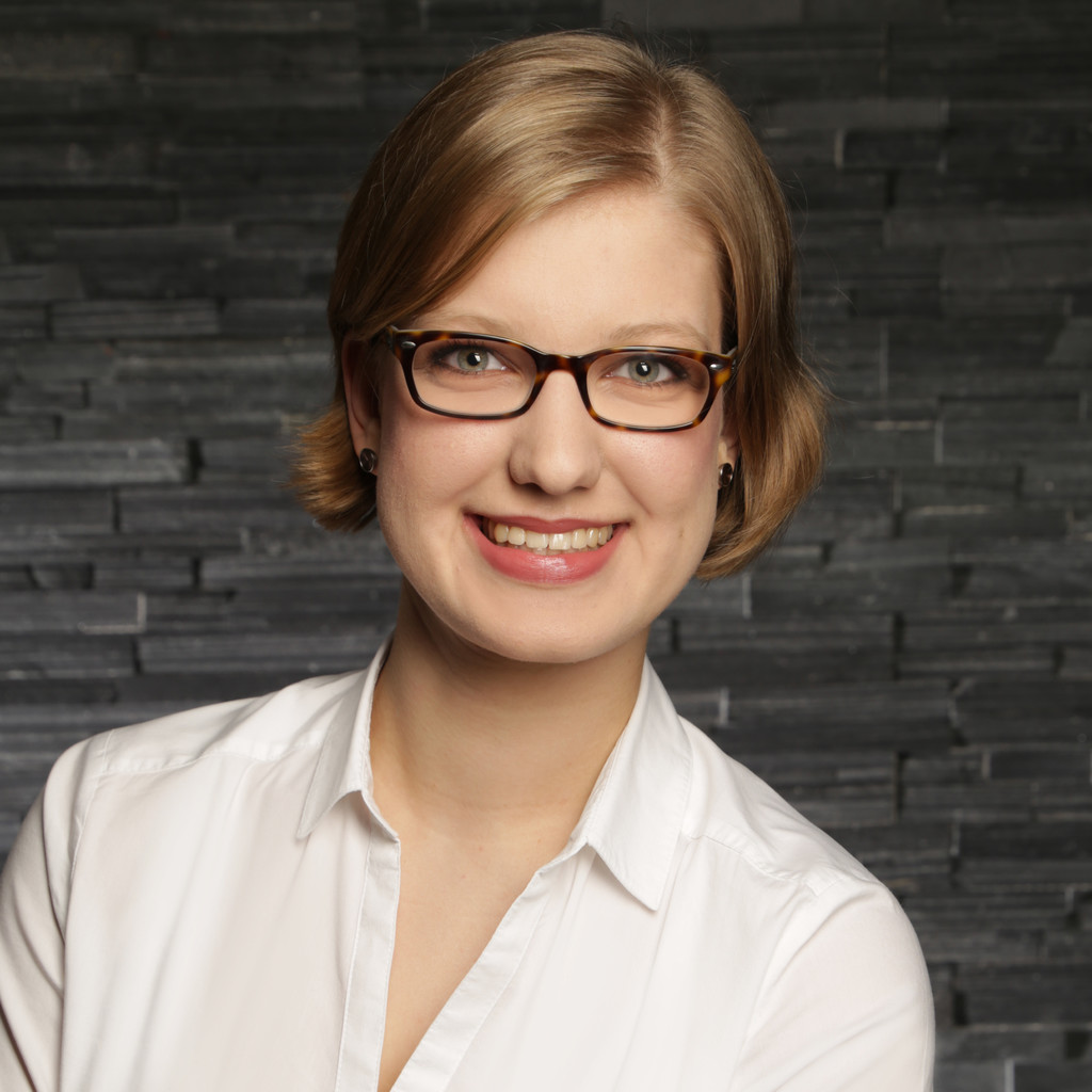 Social Media Profilbild Alina Petrich 