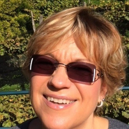 Andrea Armbrüster-Hohenstein