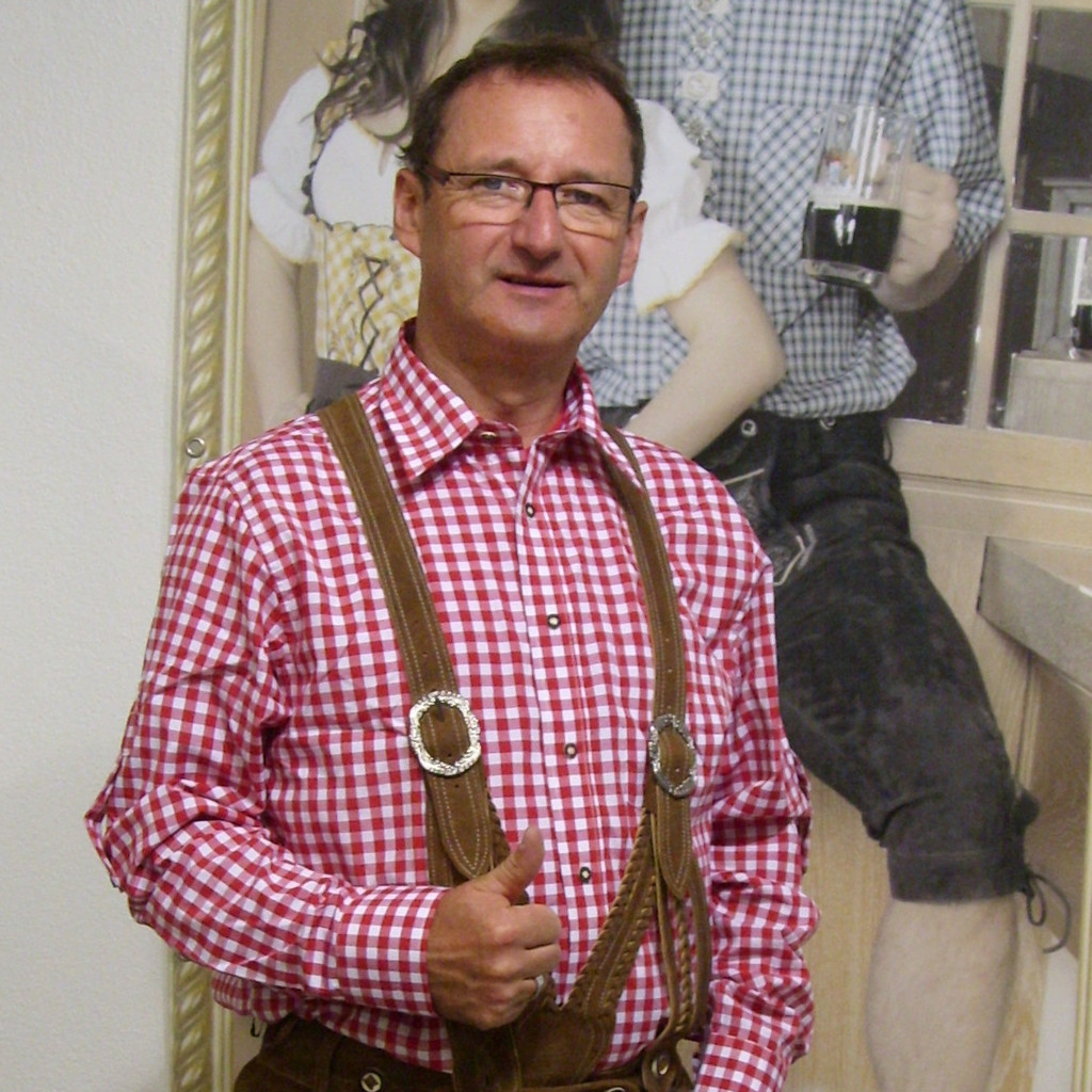 Werner Friedrich Graf Bio Küchenmeister Kontakt & Konzept