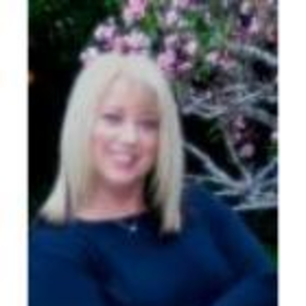 Donna Baker Top Producing Real Estate Agent Dickson Podley Realtors