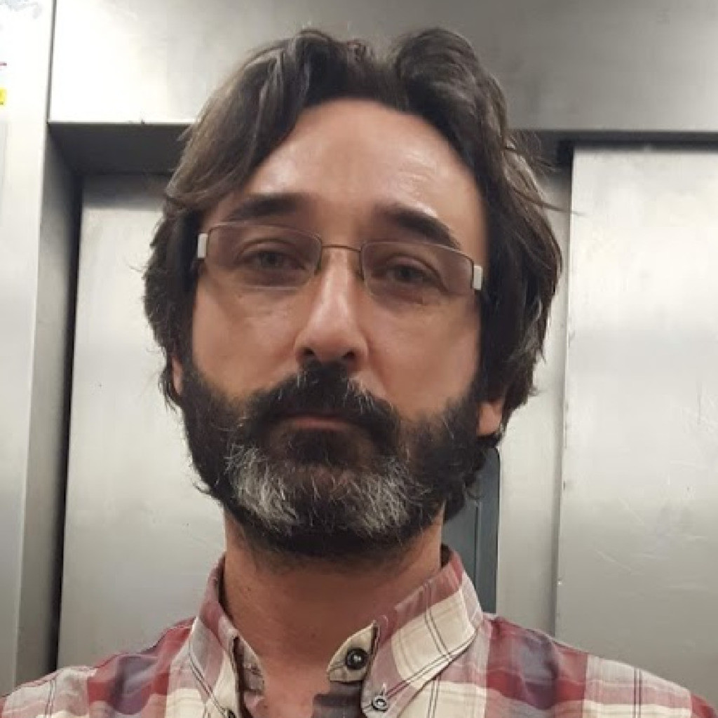 Pedro Miguel Guzmán Ascensorista Tecnico Oficial 1ª Categoria AYSSA