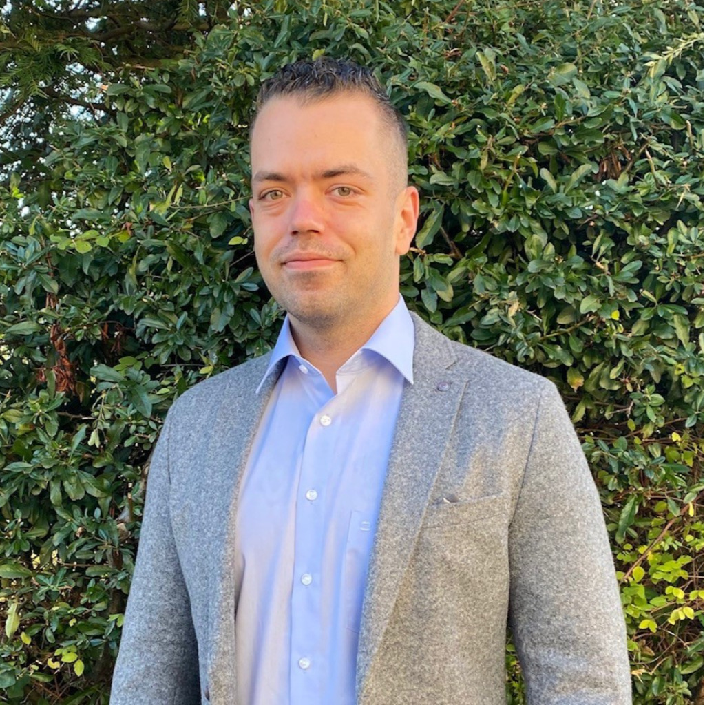 David Müller Manager Business Development Johnson Controls XING