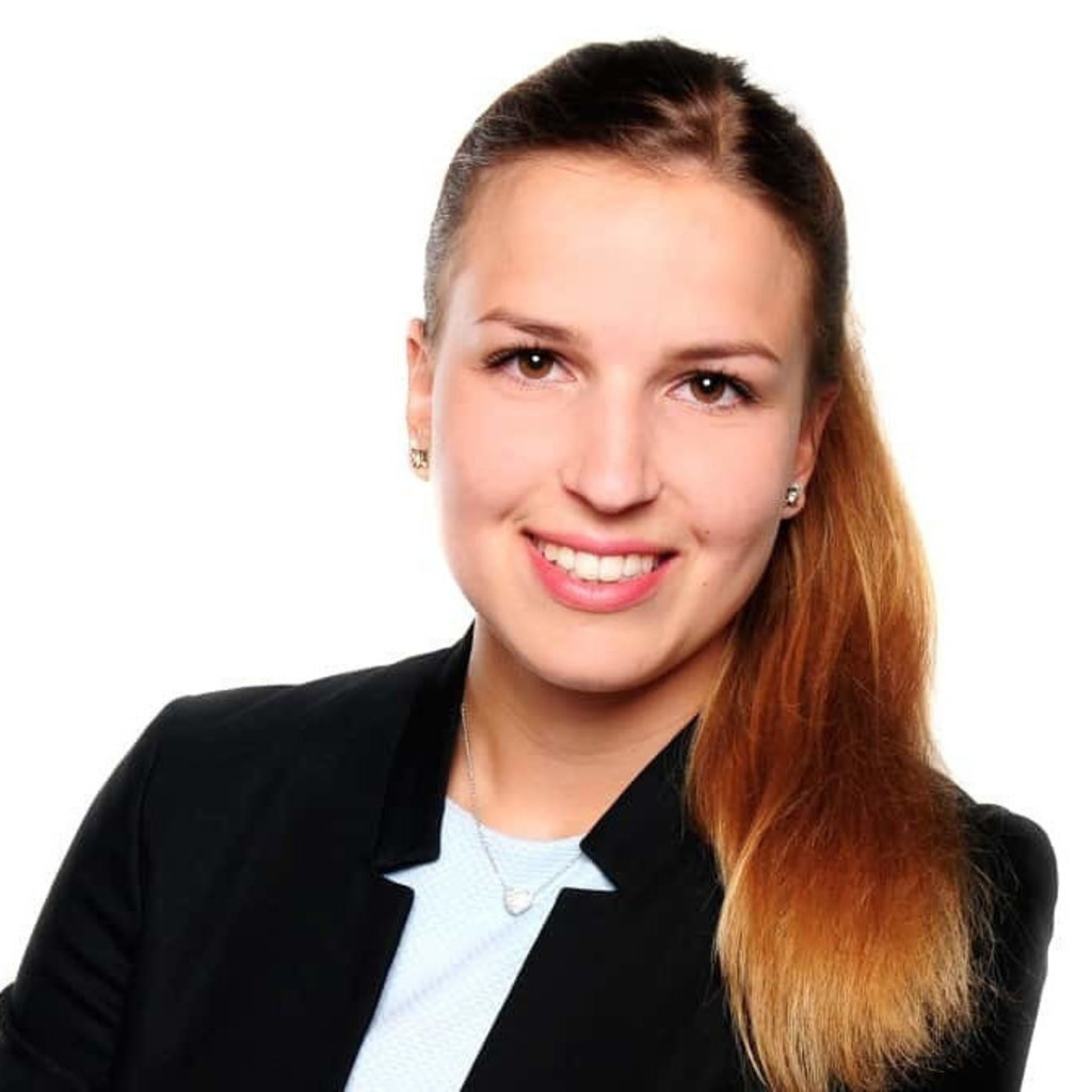 Elisabeth Löbel Controller Paessler GmbH XING