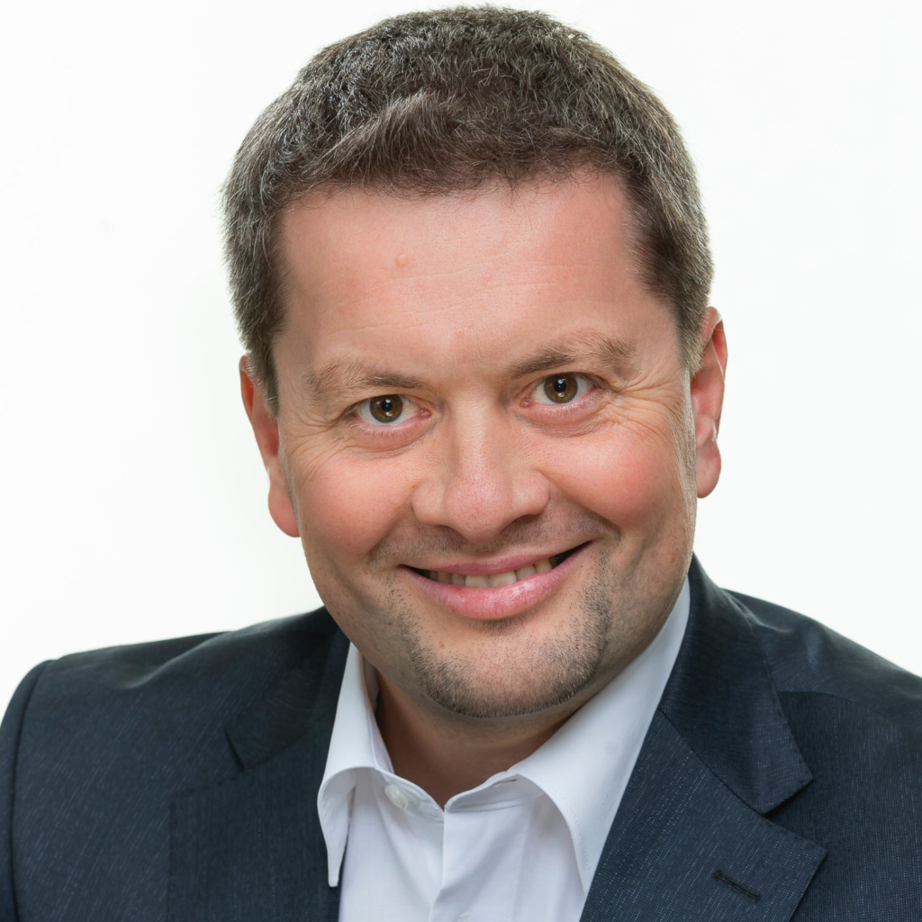 Robert Römer Geschäftsführer Initiative Tierwohl XING