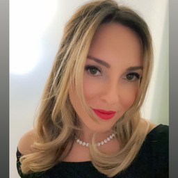Claudia Magro