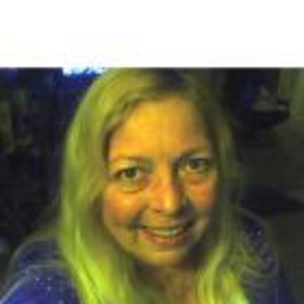 Carol Bell IT Recruiter/ Web designer HAI Associates XING