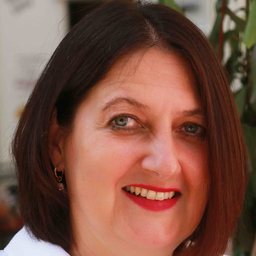 Katja Gronau