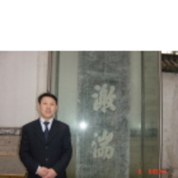 鑫 黄